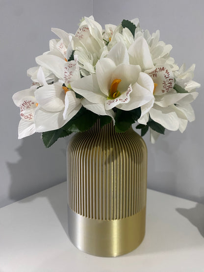 Ribbed & Ready Vase styled